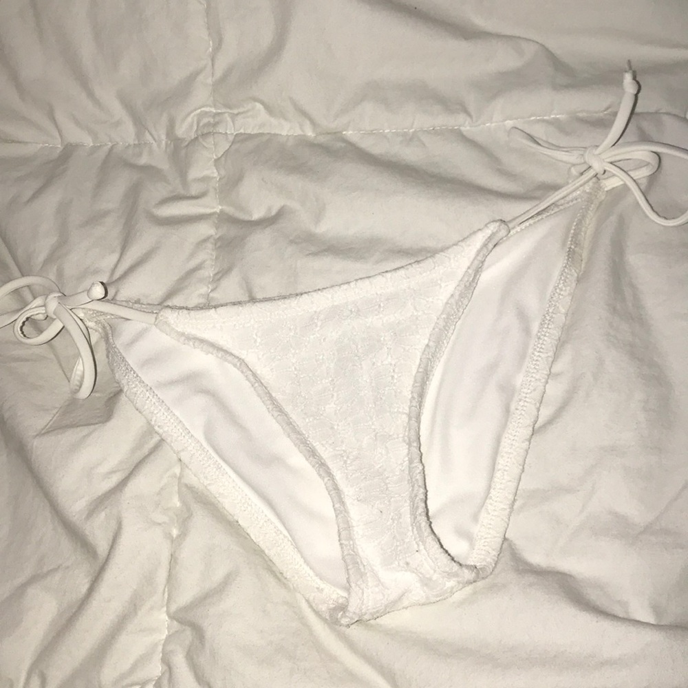 White, tie bathing suit bottoms